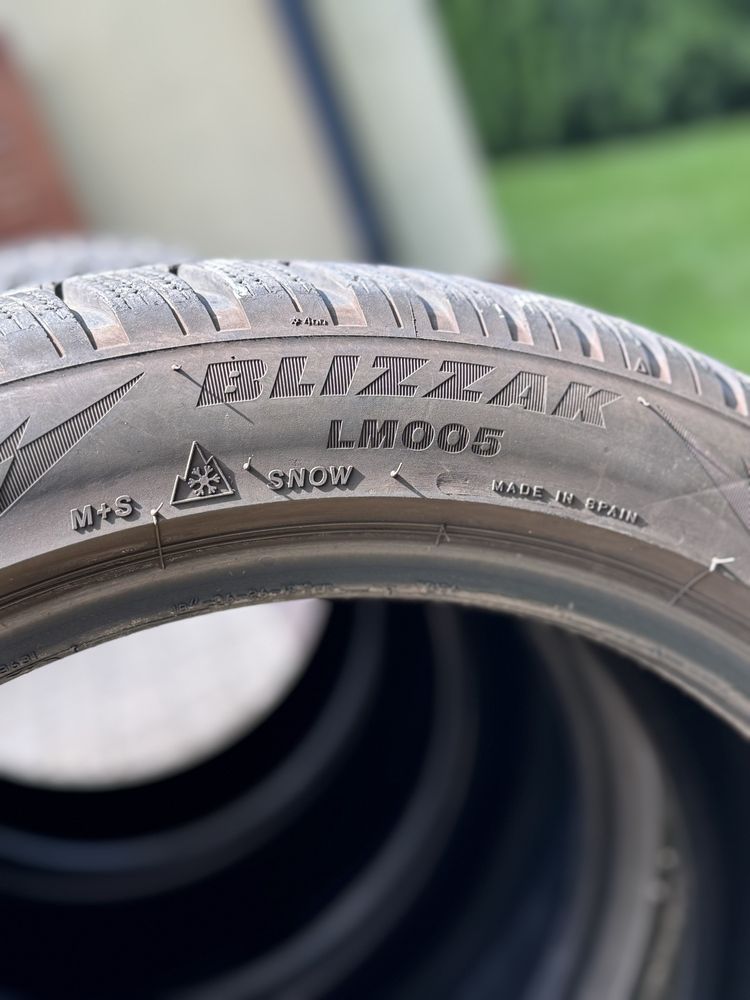 Opony zimowe 235/45 R18 Bridgestone Blizzak LM005