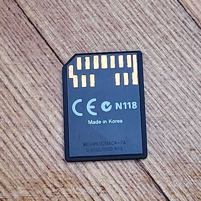 Карта памяти Canon MMCplus 32 МБ MMC-32MH