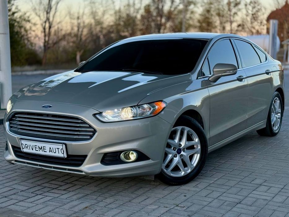 Ford Fusion 2015