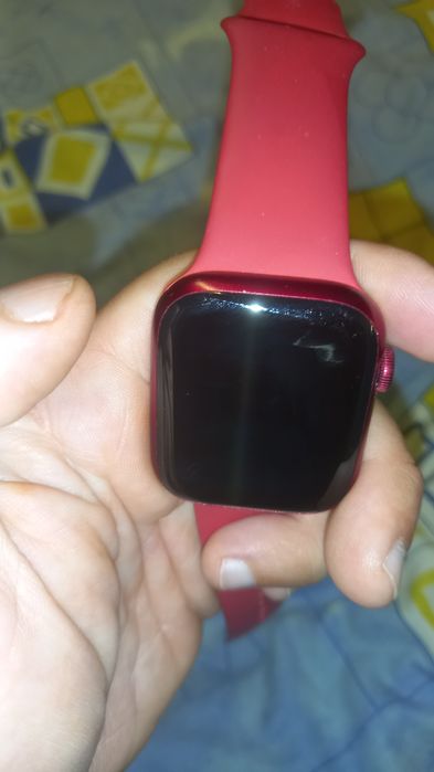 Apple Watch 7 Red Edition