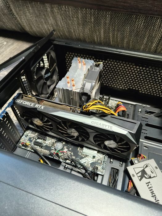 Игровой компьютер i5-10400f / 3060TI / 32gb