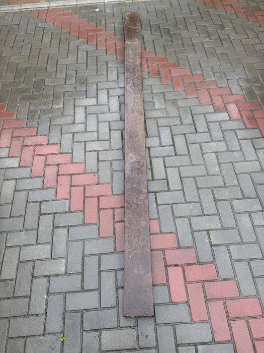 Швелер сталевий 10-24