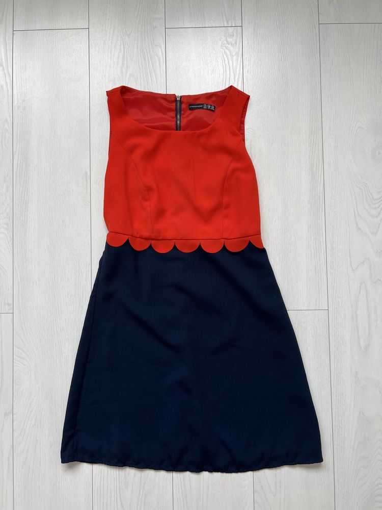 Сукня коктейльна червоно-синя