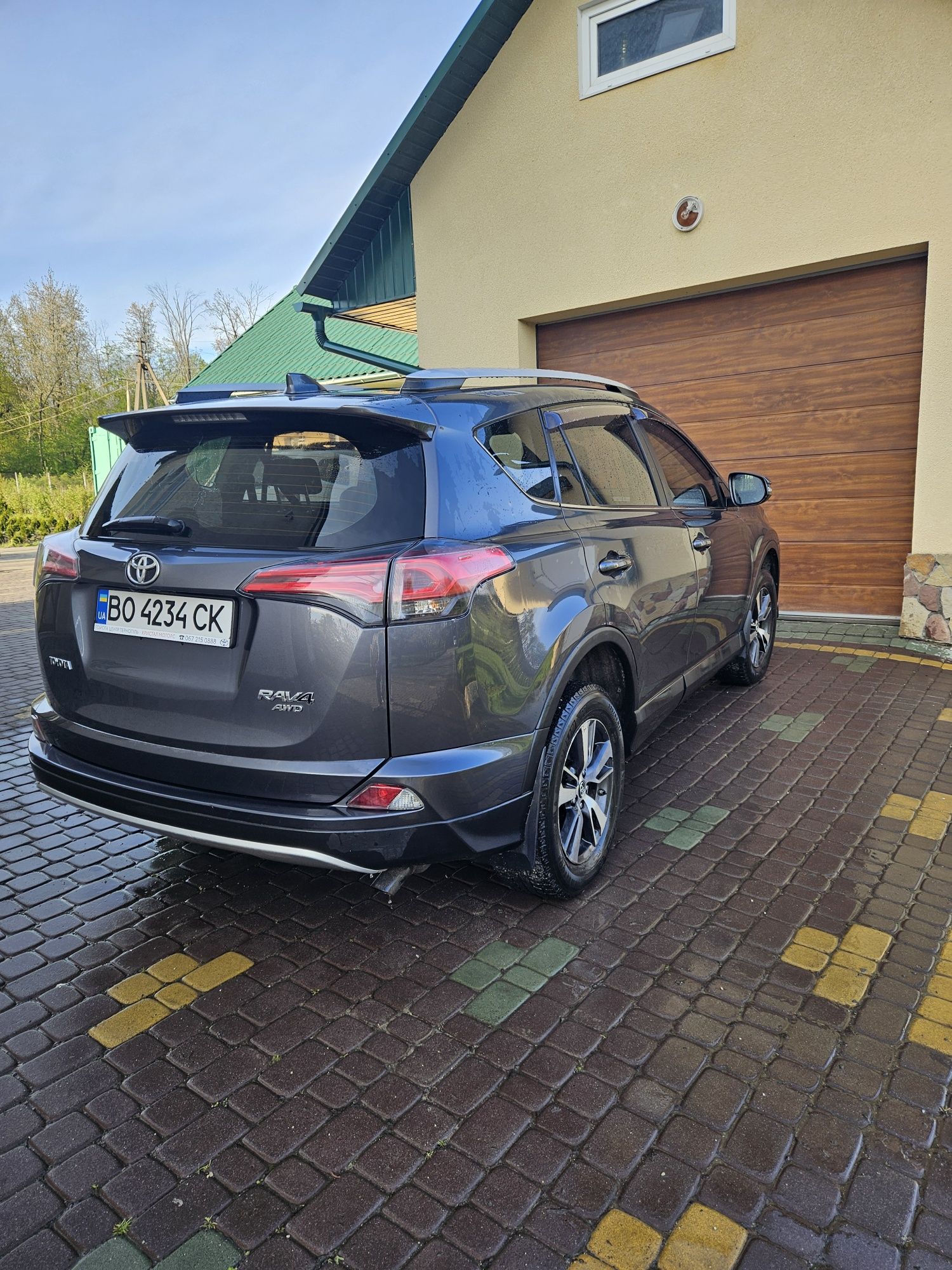 Toyota RAV4 2016