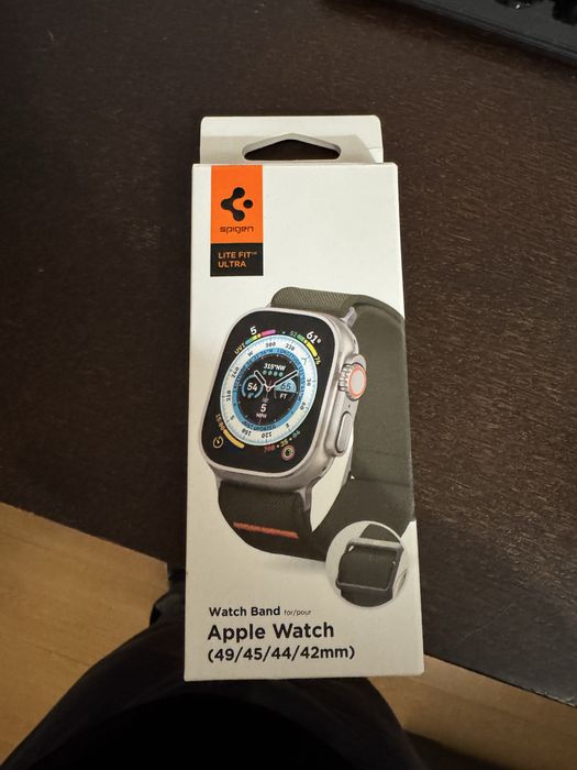Spigen Lite Fit Apple Watch Ultra 49mm Correia Strap Loop