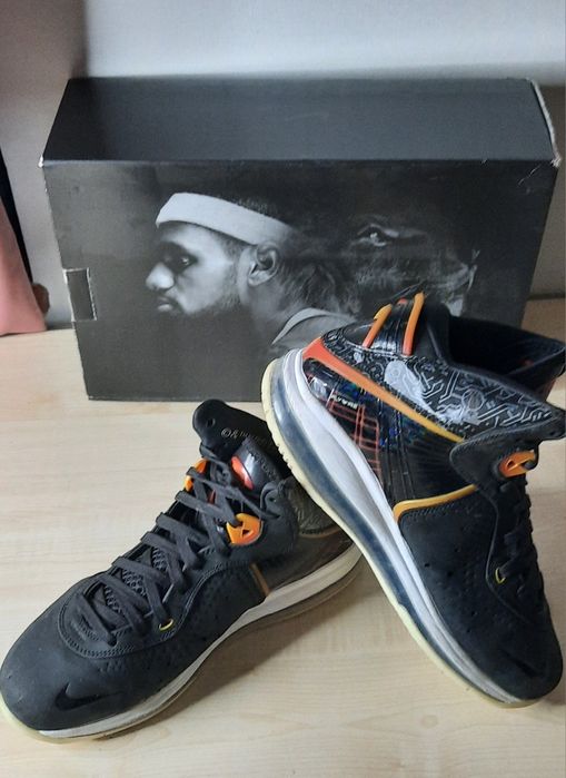 Nike Lebron кроссовки