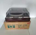 Denon DP-37F , piękny gramofon ,jak nowy .