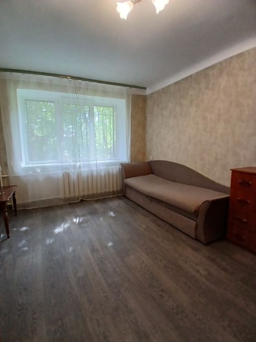 Здам 2-Х ВІЙСЬКОВИМ, ЦУМ,Михайлівська,,любий термін