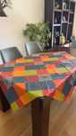Toalha de mesa plástica 1,40 x 1,40 colorida e impermeável