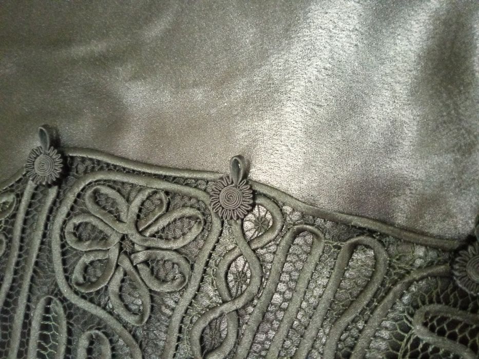 Жилетка жіноча чорна