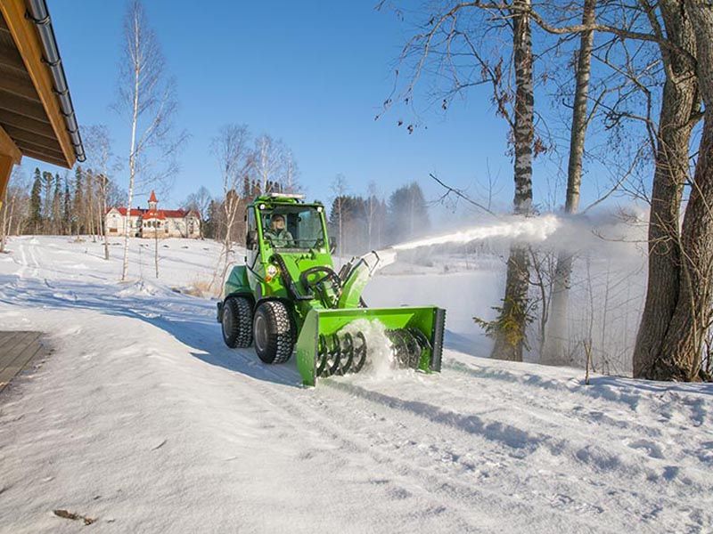 Универс минитрактор трактор AVANT 200-800 Финл (Альт-ва Bobcat Бобкет)