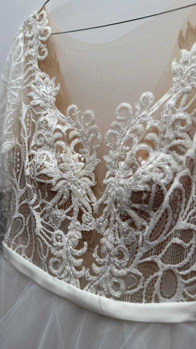 Suknia ślubna A.Światły - kolekcja 2019 / Wrocław