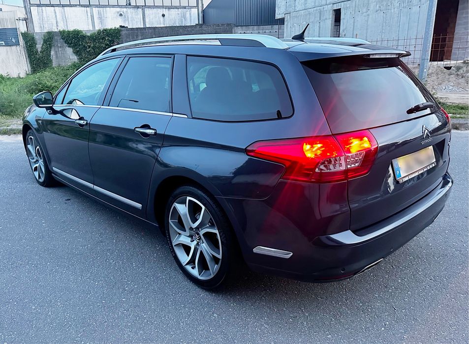 Citroën C5 Tourer 2.2 HDi Exclusive - 2013 - Excelente Estado