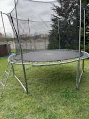Sprzedam trampolinę 305 cm- rezerwacja do 22.04