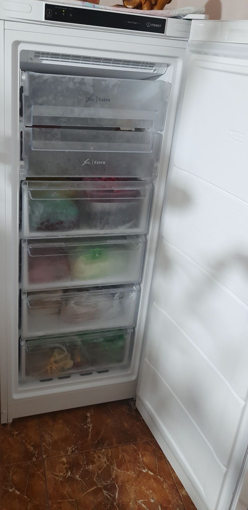 Холодильна камера Indesit