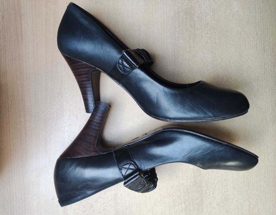 Ładne buty, czółenka New Look 39