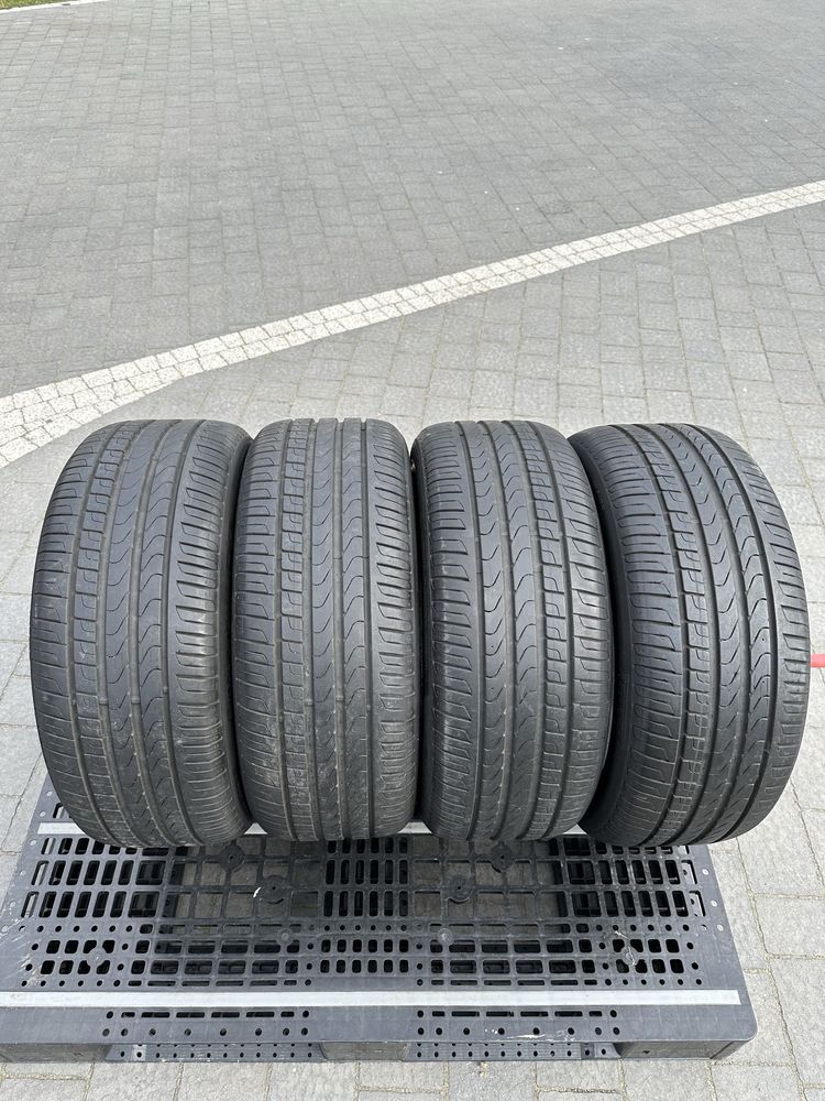 Pirelli Cinturato P7, 235/45/18 2x7mm 2x6mm