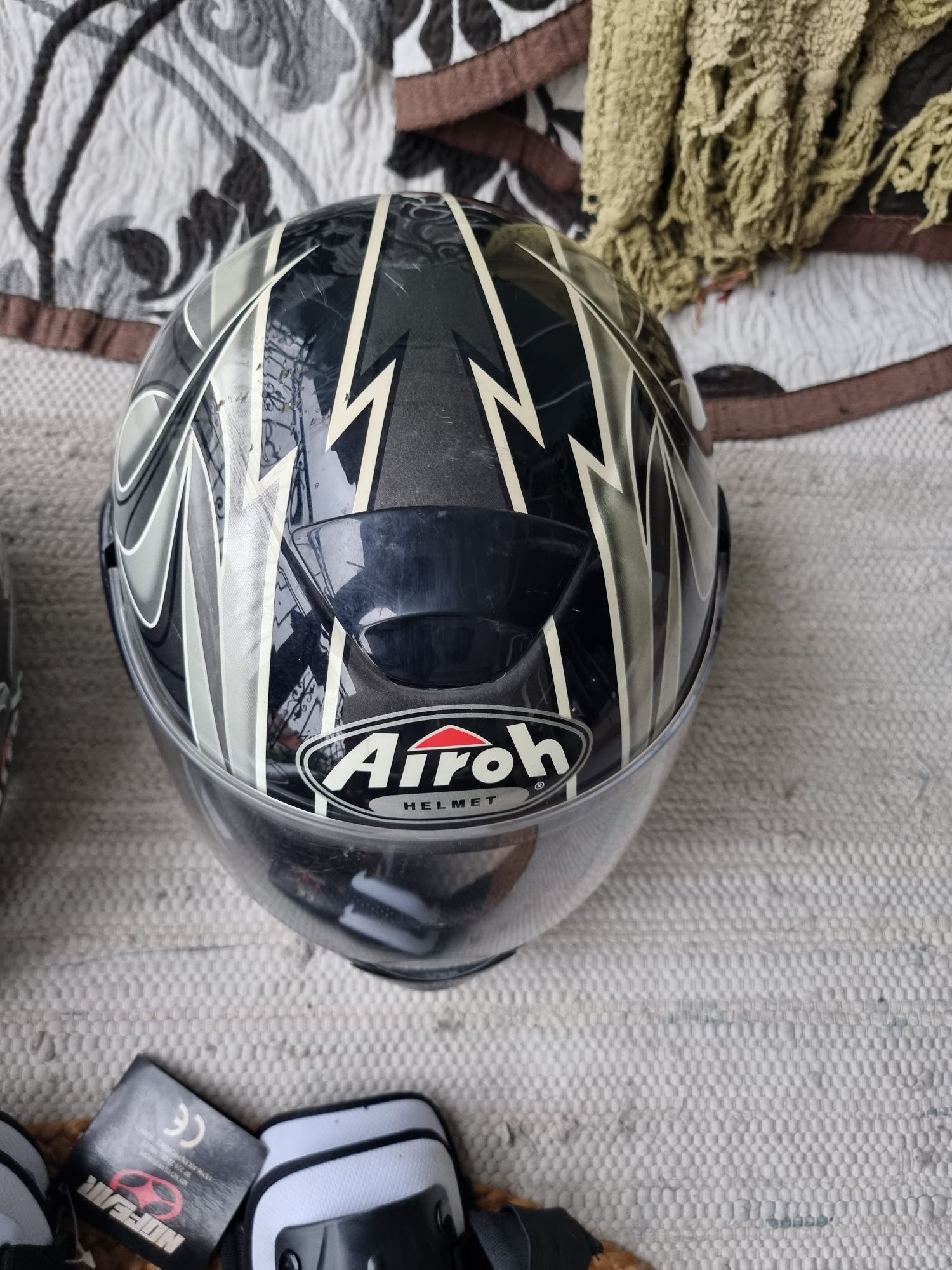 Kaski motocyklowe kask airoh ochraniacz okazja zobacz quad