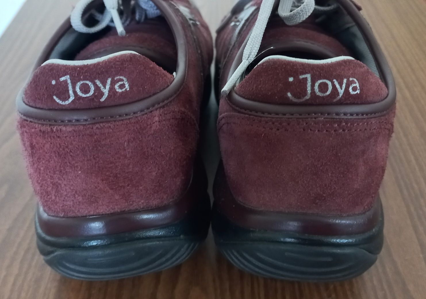 Кросівки Joya, 38 розмір