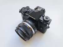 Olympus OM-D E-M5 II