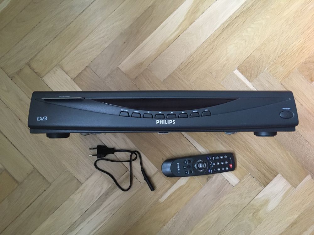 Tuner satelitarny Cyfra+ z pilotem Philips DSX 6010 / 91A