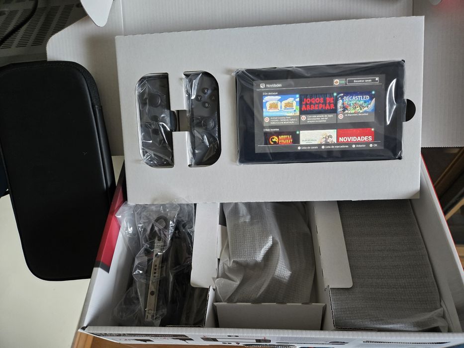 Nintendo Switch c/Nova em Caixa + Ofertas com Fatura