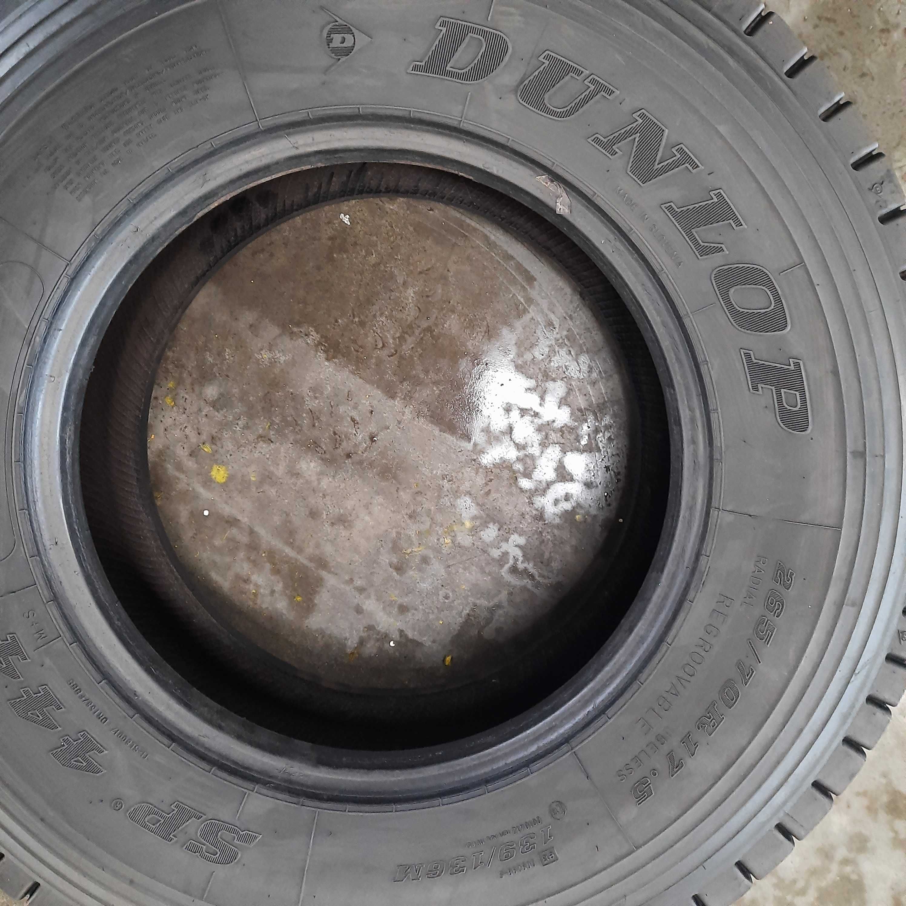 265/70R17.5 Dunlop Zima.