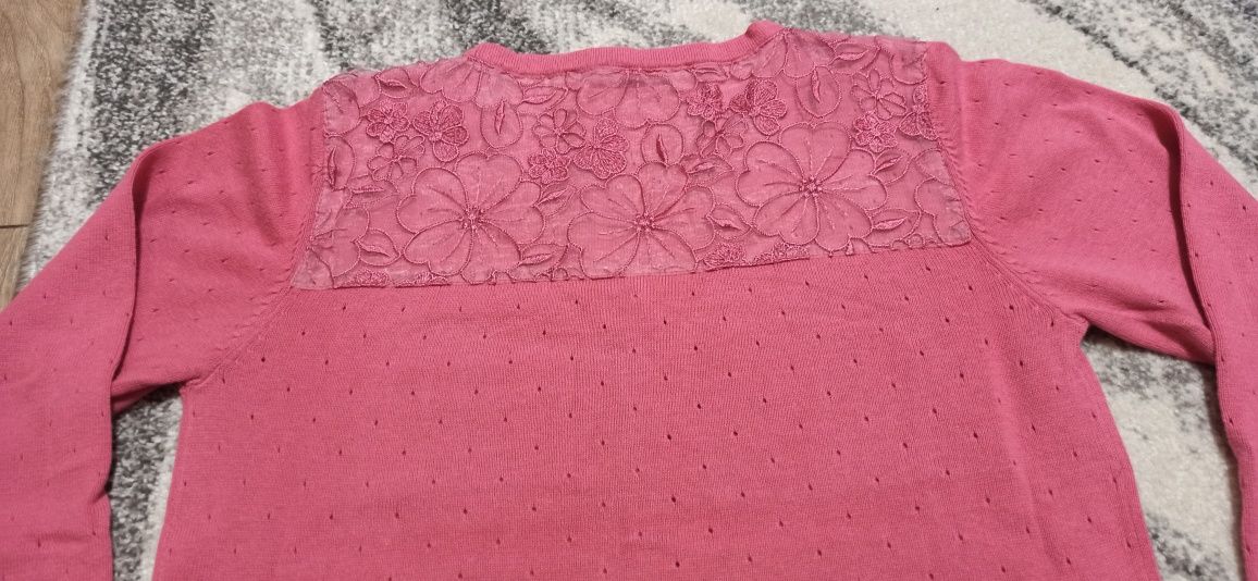 Różowy sweterek 152 cm