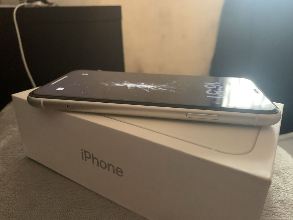 Iphone 11 128gb branco venda