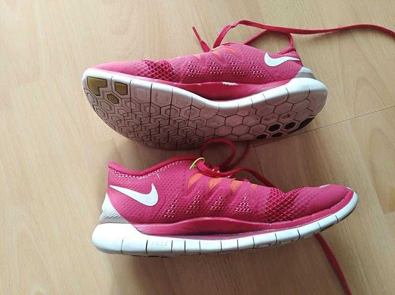 NIKE buty sportowe damskie rozmiar 39