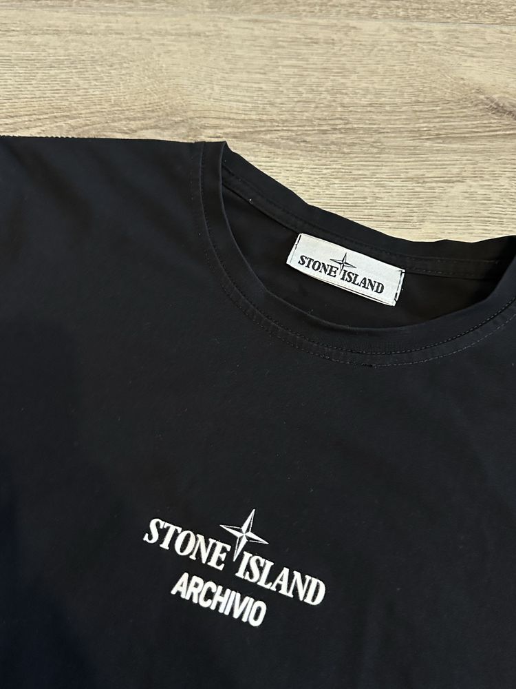 Футболка stone island