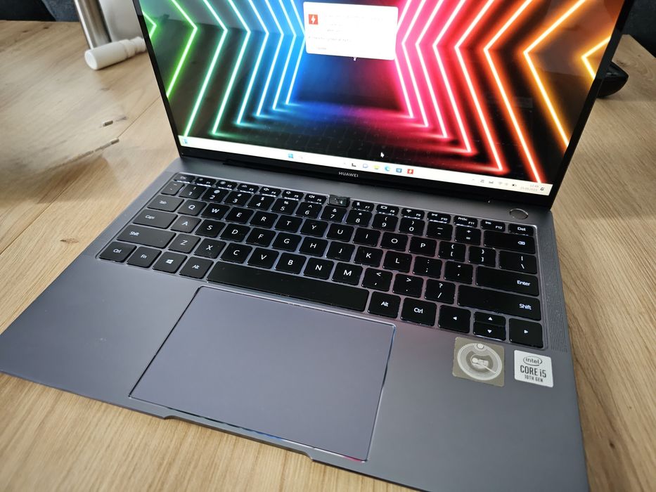 uawei Matebook X PRO 13.9 cala intel 10 gen 16gb ram mx250 512gb