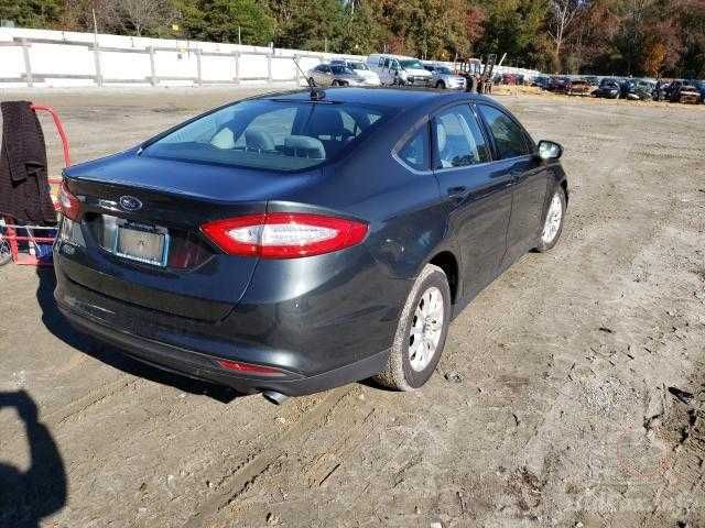 Решетка радиатора крышка порог стойка Ford Fusion MK5 Запчасти Шрот