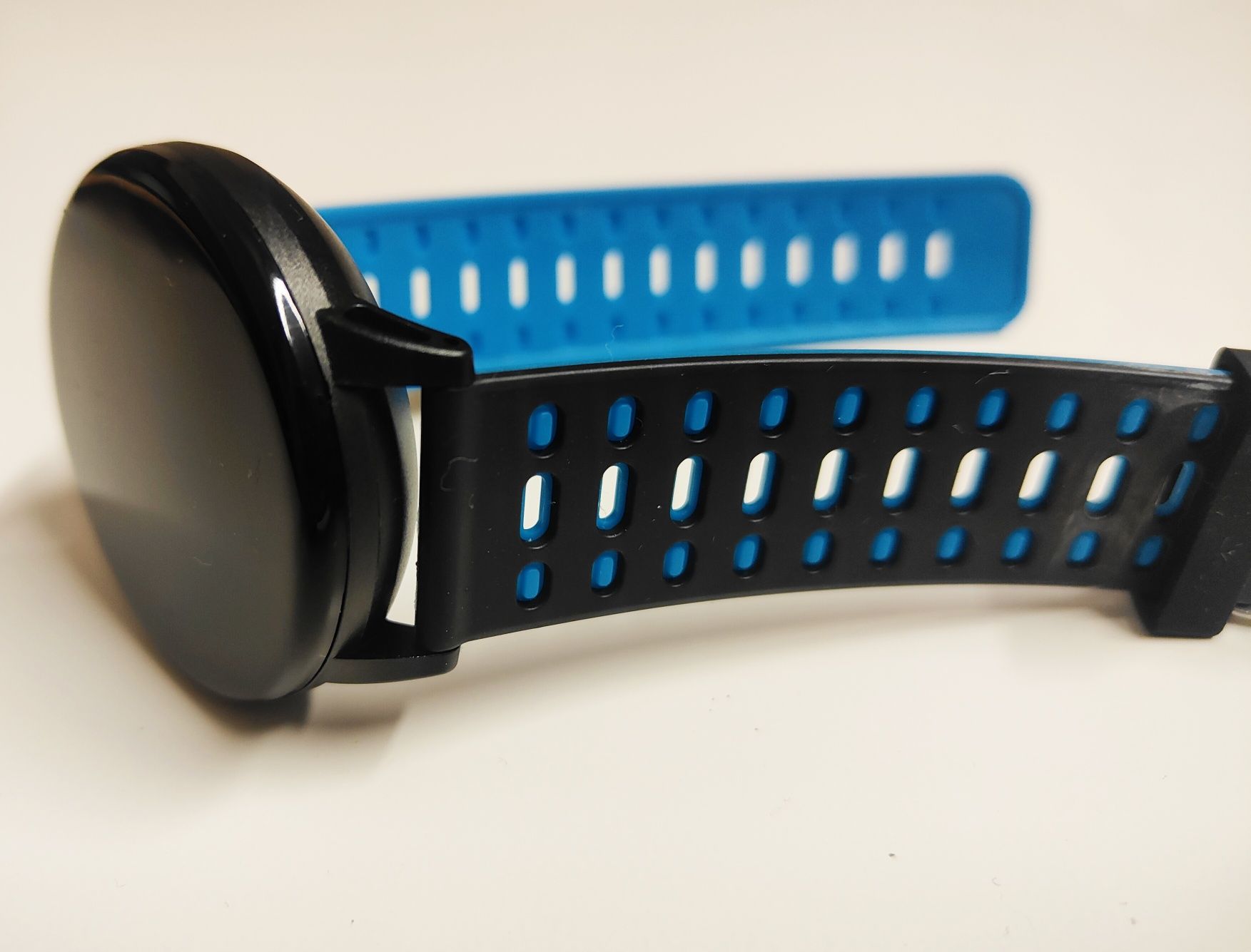 Smartwach novos a partir de 18 euros, vários modelos disponíveis
