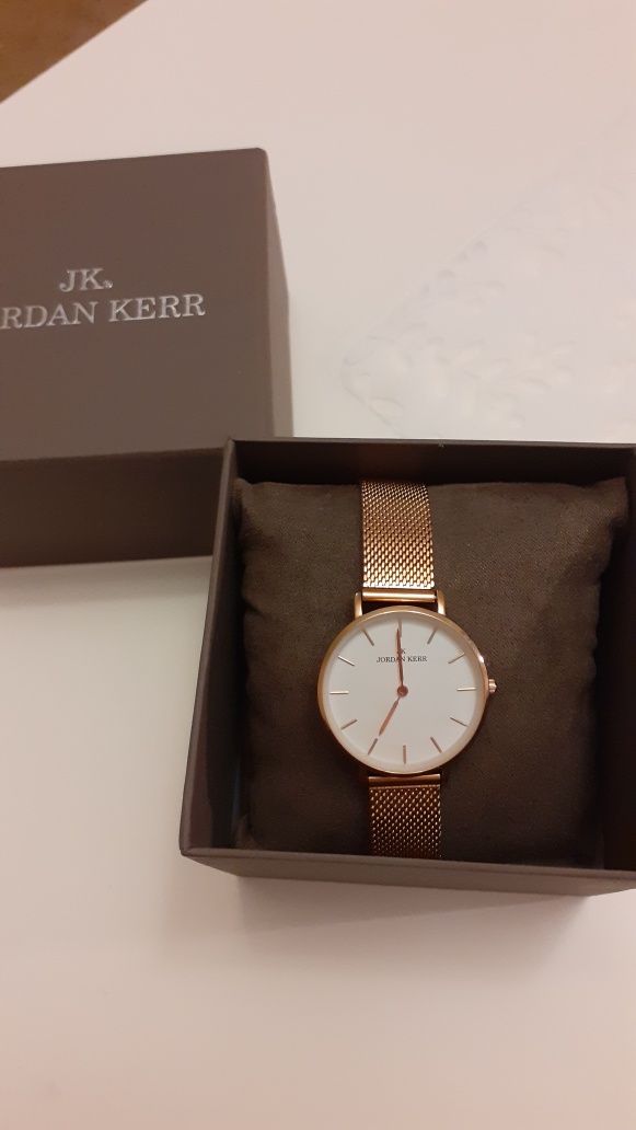Złoty zegarek Jordan Kerr