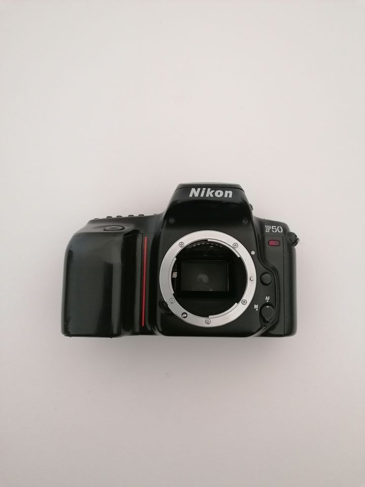 Material Fotográfico Antigo – Cameras Acessórios Nikon Canon