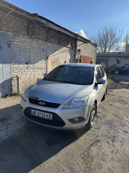 Ford Focus 2 Хетчбек 1.6 газ/бенз 2010год