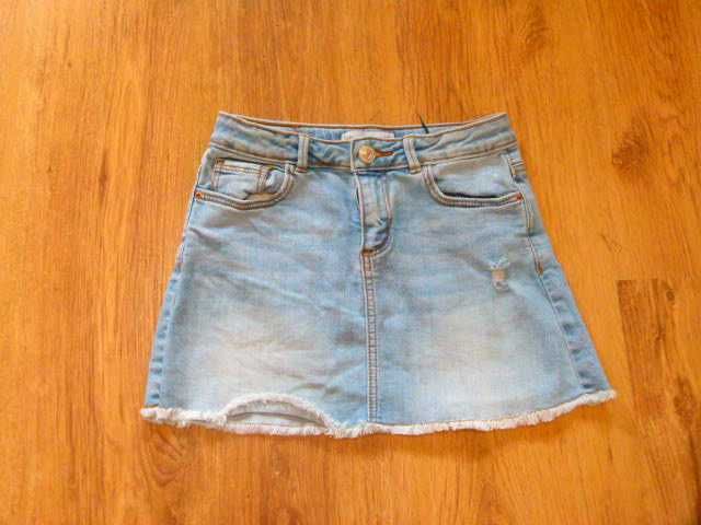 rozm 122 Zara spódniczka jeans postrzępiona