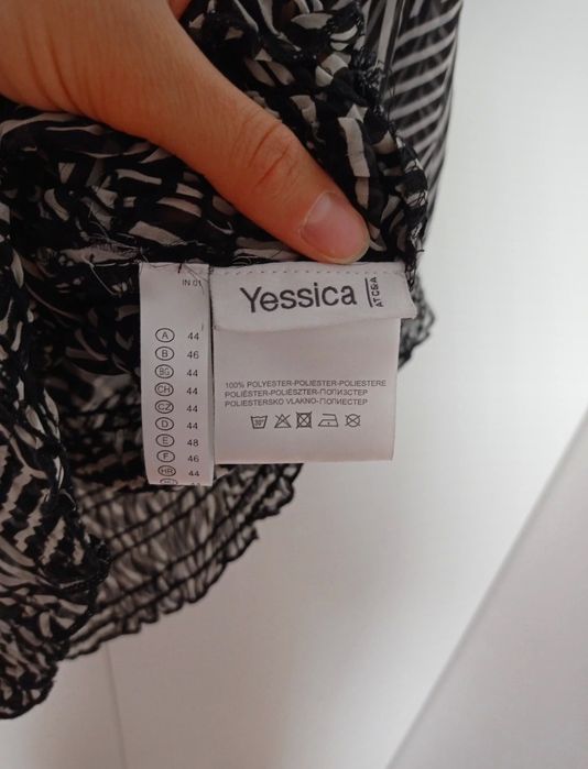 Letnia bluzka c&a r.44