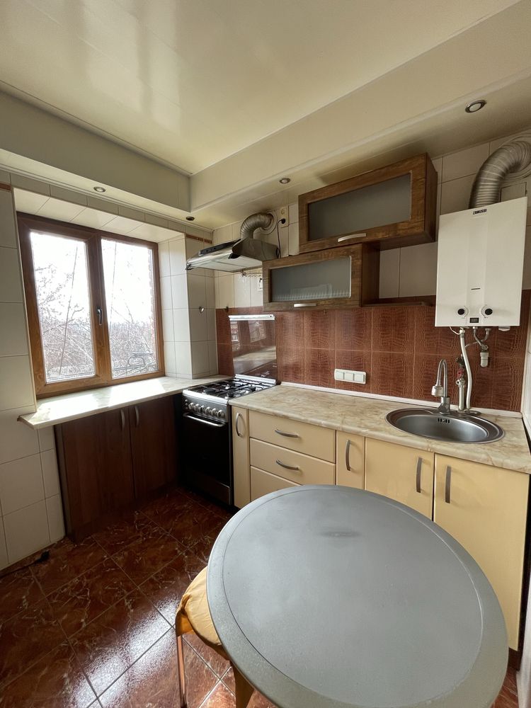 Продам 2 кім квартиру ( Архангельська)