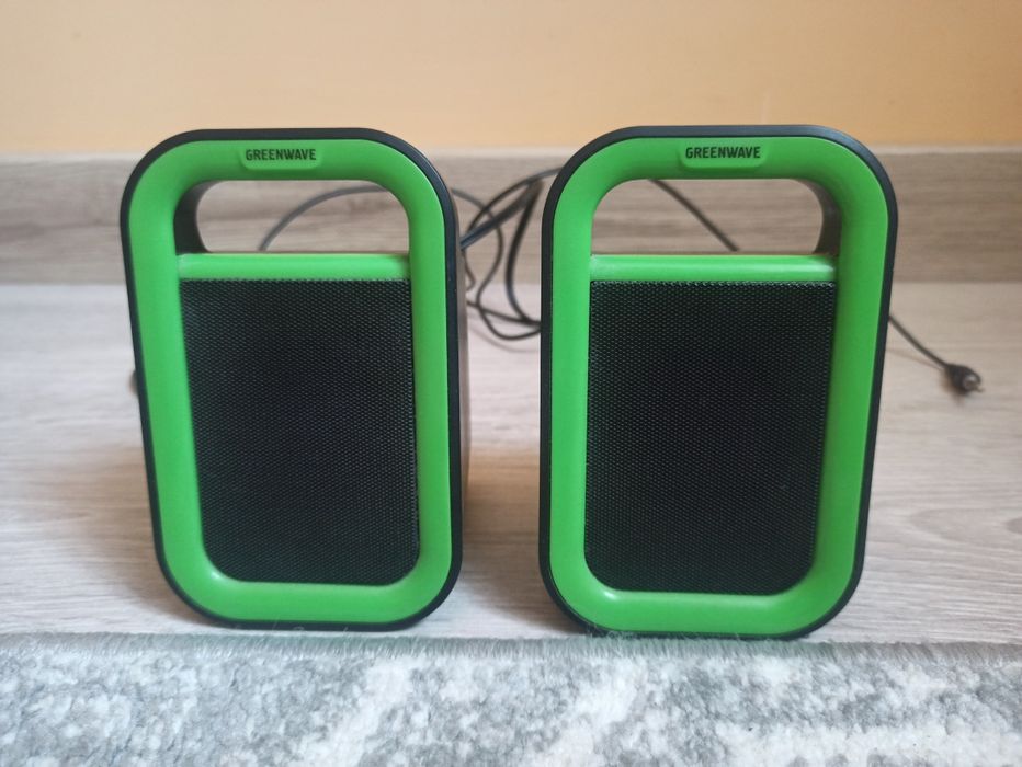 Продам колонки настільні Greenwave