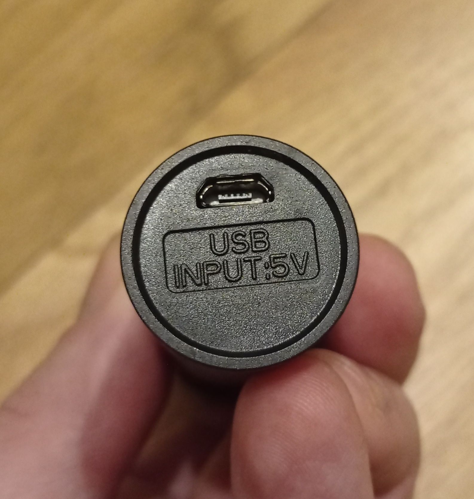 Ліхтарик LEDз зарядкою від  USB