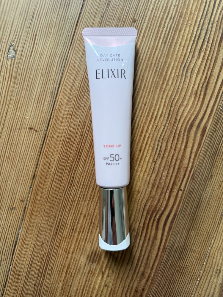 Shiseido Elixir Day Care Revolution Tone Up SPF 50 krem do twarzy