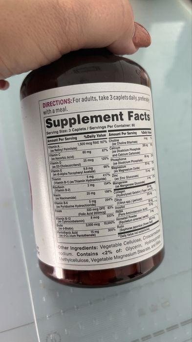 Suplento unhas pele e cabelo