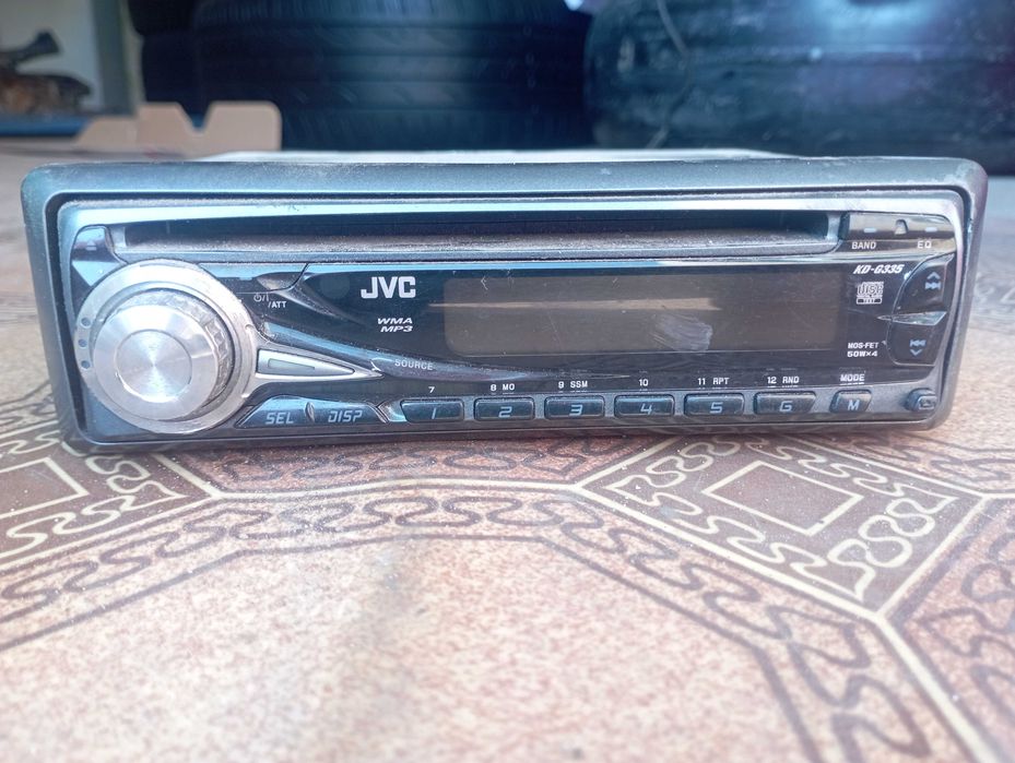 Автомагнитола JVC.