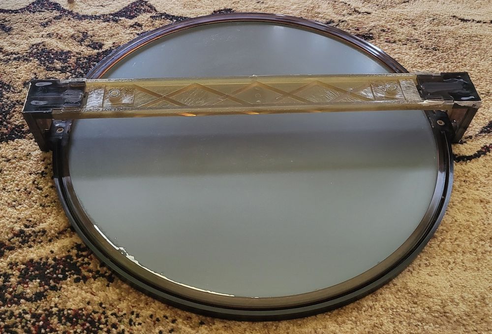 Lustro łaziekowe używane.