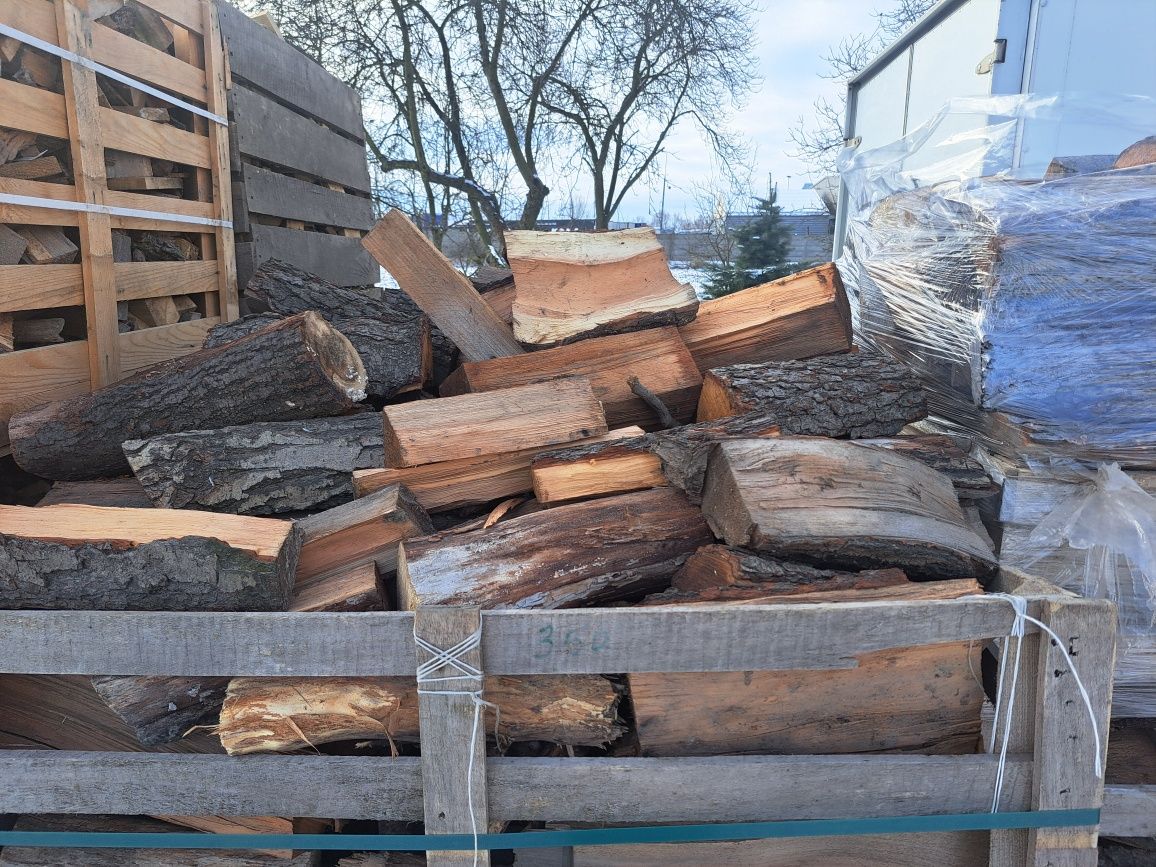 Drewno opałowe Sezonowane. Możliwość transportu