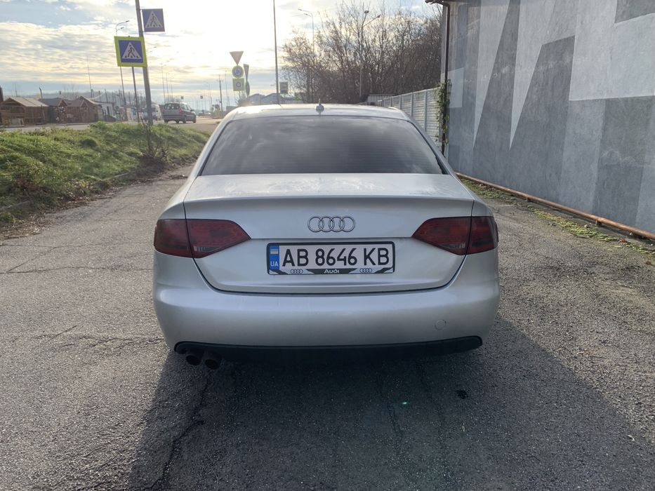 Audi a4 b8 2009 2.0