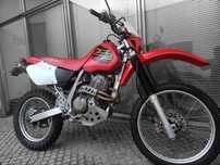 XR 400 ano 2000 impecável