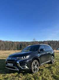 Mitsubishi Outlander Mitsubishi Outlander Phev Instyle+